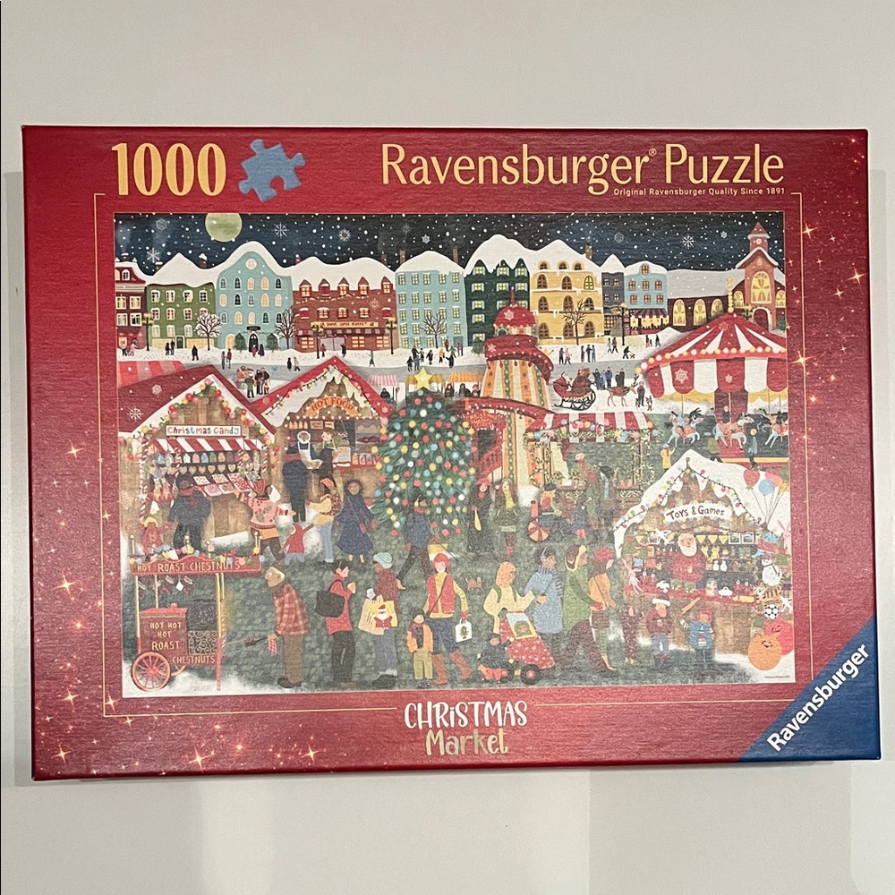 Ravensburger Festive Holiday Market Puzzle - Red, Green, Blue